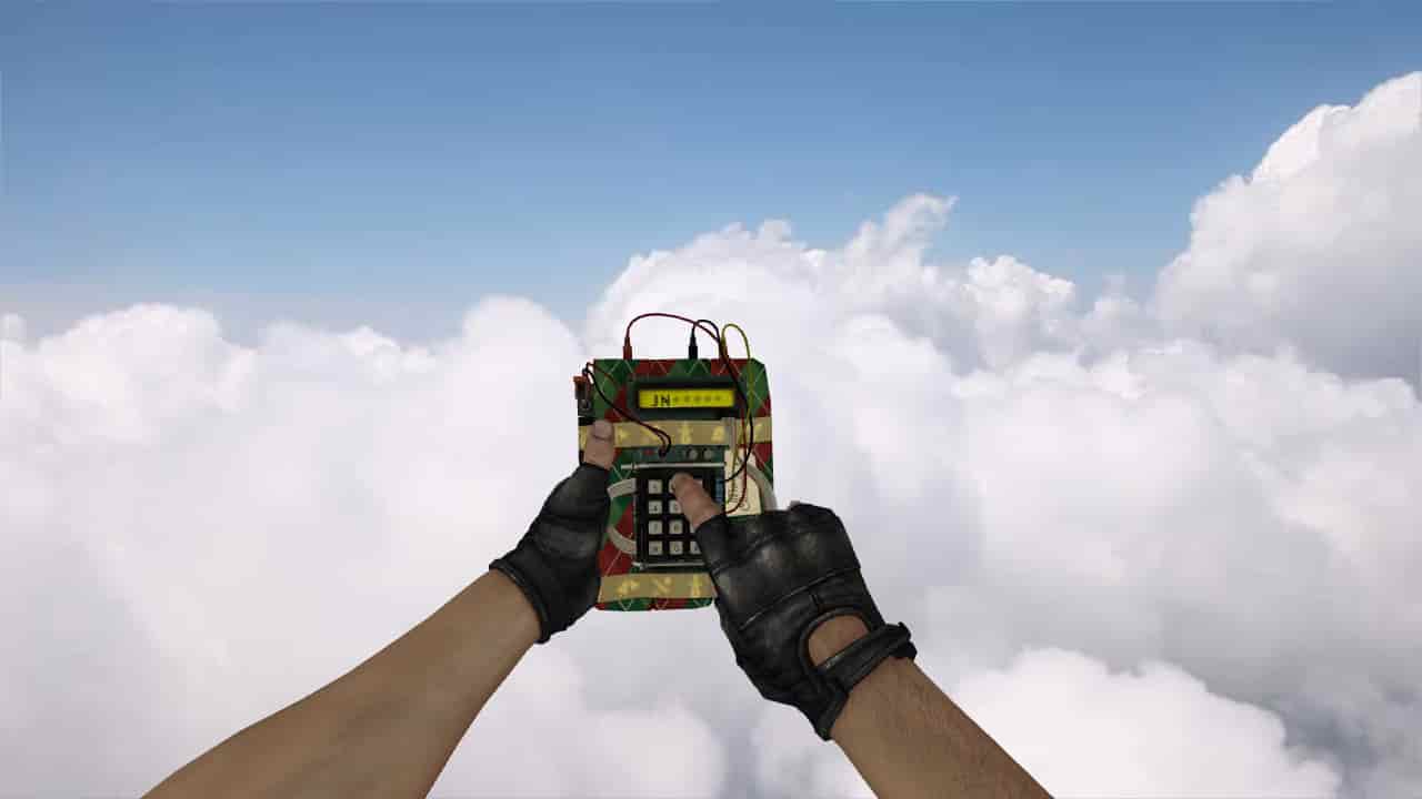 Новогодняя бомба из CS:GO