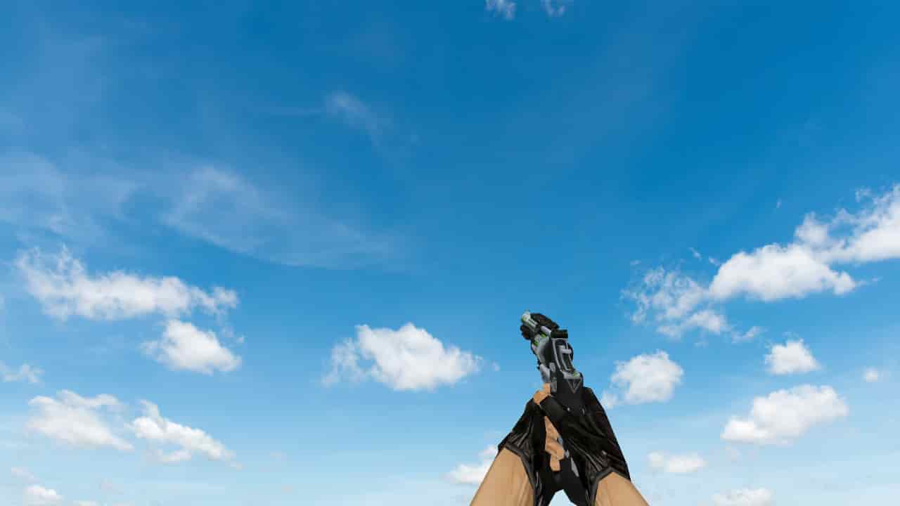 R8 Revolver Alien