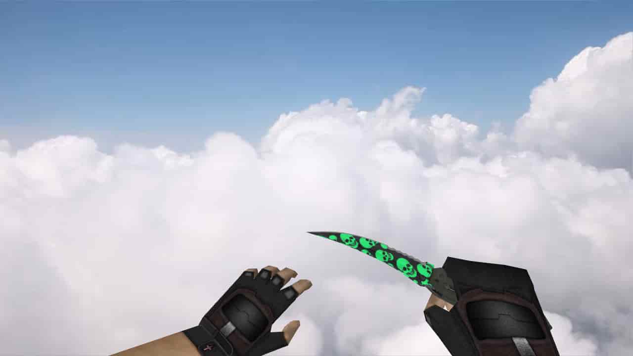 Flip Knife Skull Pattern