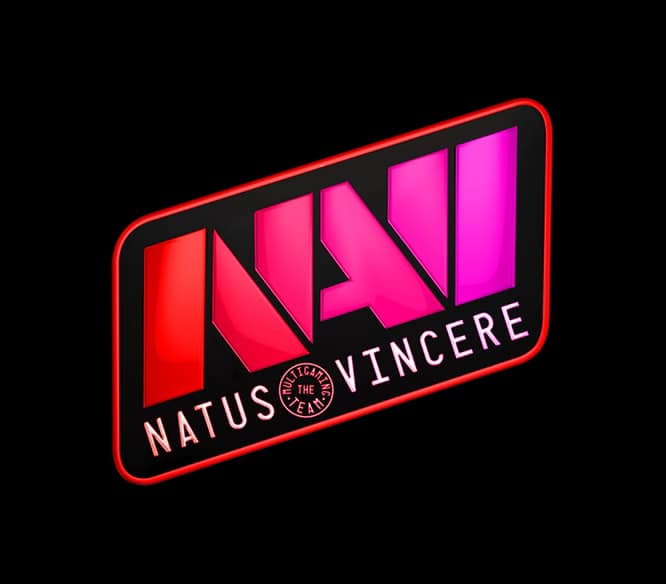 NaVi Fade Logo